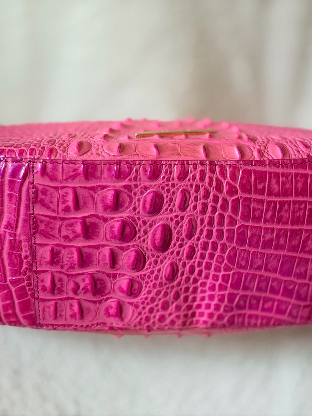 EUC Brahmin Bekka and Corrie wallet in Hibiscus Ombré - Picture 5 of 7
